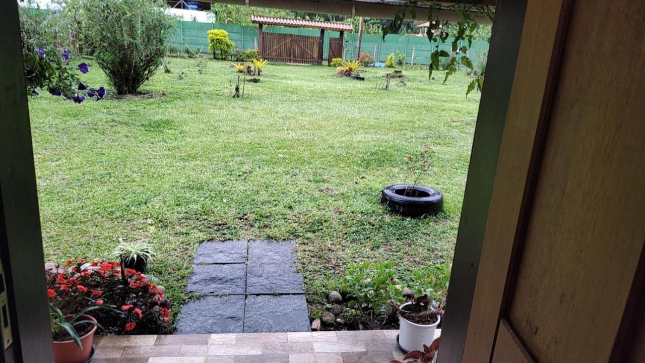Chale Vale Das Flores - Visconde De Maua Rj エクステリア 写真